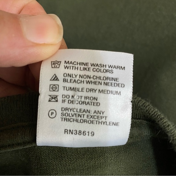 Anvil Men’s Army Green Cotton Short Sleeve Tee - Picture 7 of 7